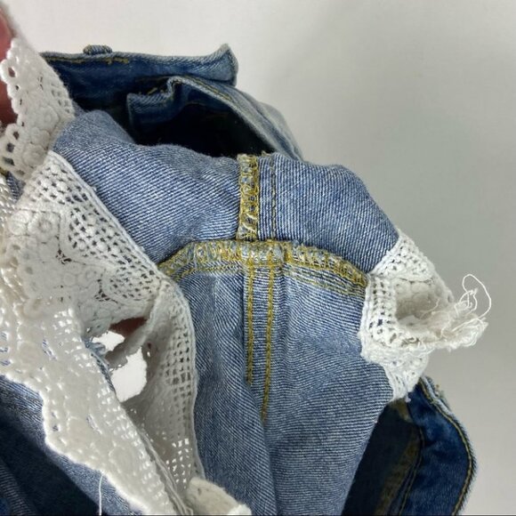Free People Lace Trim Denim Jean Shorts Size 24 Bohemian Blue Boho Daisy Hippie - Picture 6 of 12